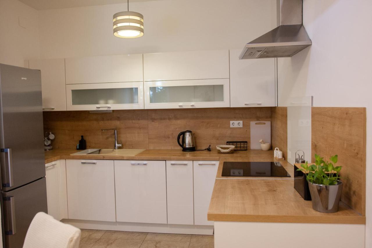 Masa Apartment *