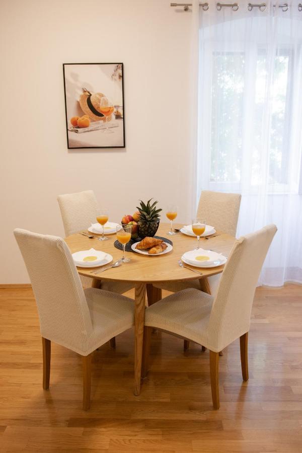 Masa Apartment *